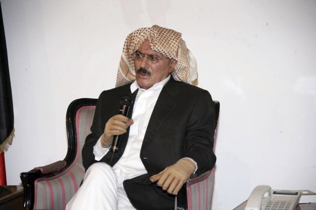 Για εμφύλιο πόλεμο προειδοποιεί ο πρόεδρος της Υεμένης, επιμένοντας ότι δεν παραιτείται