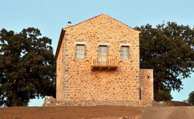 Θύμα βανδάλων έπεσε η πατρική οικία του Νικηφόρου Βρεττάκου