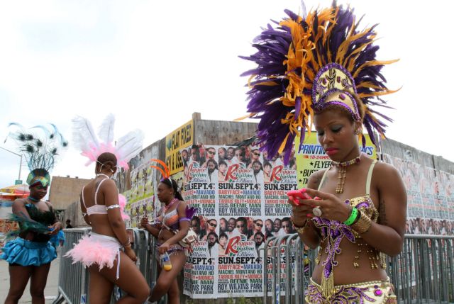 Τρεις νεκροί από πυροβολισμούς κοντά σε παρέλαση στη Νέα Υόρκη