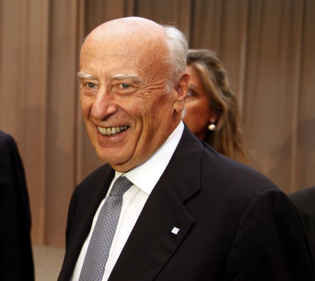 Αναπόφευκτη η συγχώνευση για να μείνουν ιδιωτικές οι τράπεζες, λέει ο Γ. Κωστόπουλος