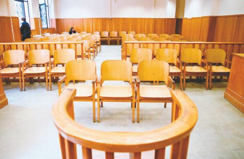 Προς συγχώνευση ή κατάργηση τα ειρηνοδικεία που μένουν ανενεργά ή υπολειτουργούν