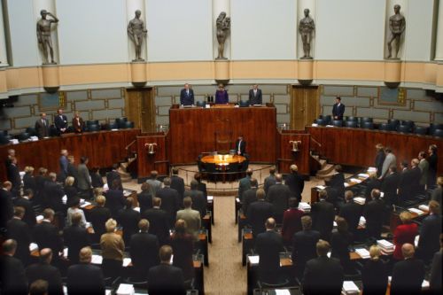 Εγκρίθηκε και από τη Βουλή της Φινλανδίας η συμφωνία της 21ης Ιουλίου