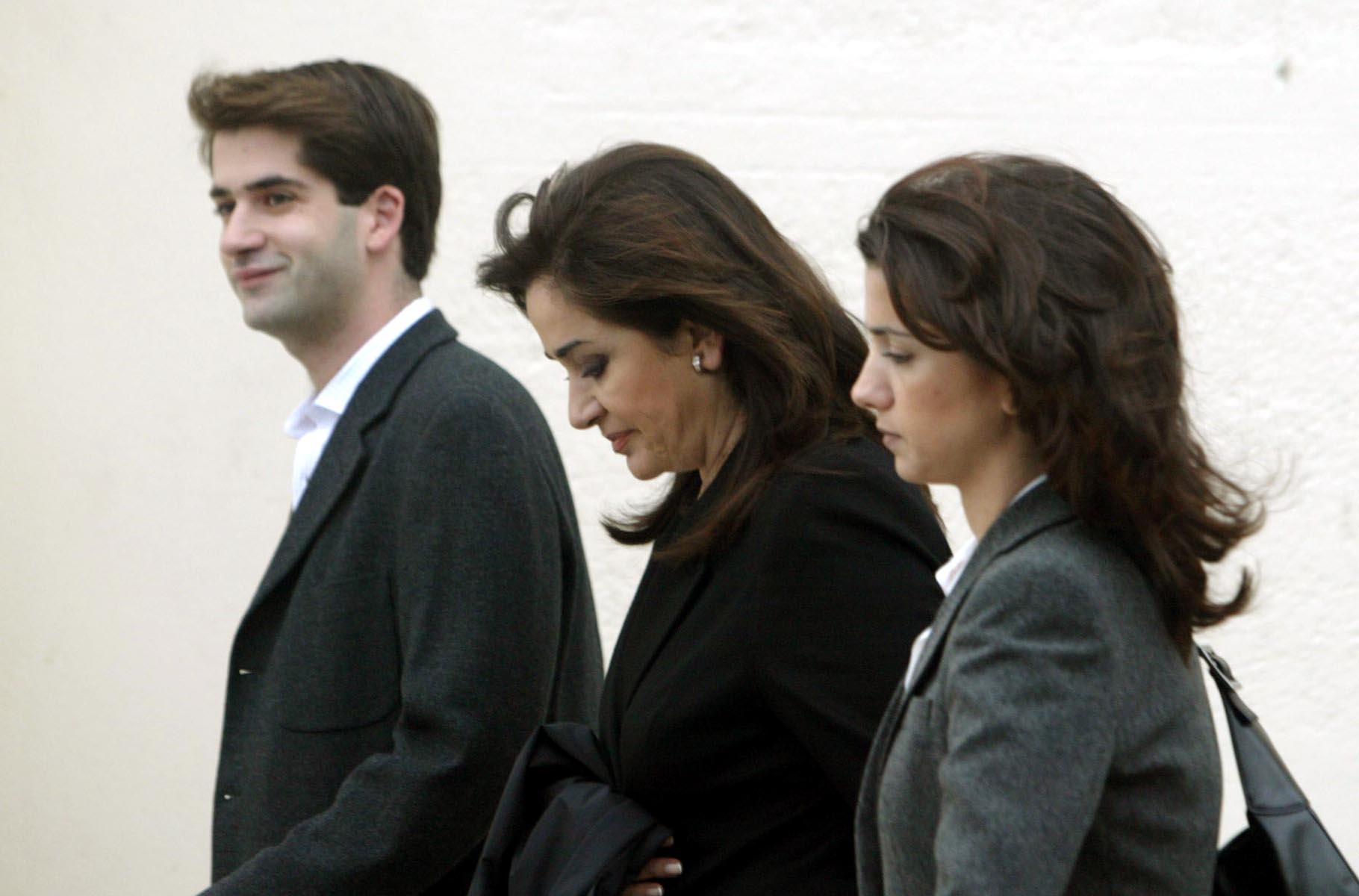 Μνημόσυνο για τα 22 χρόνια από τη δολοφονία του Παύλου Μπακογιάννη