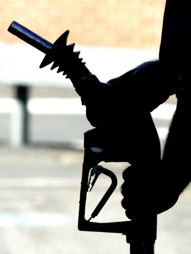 Δεν αρκεί η εξίσωση των φόρων για την πάταξη του λαθρεμπορίου καυσίμων λέει η αγορά