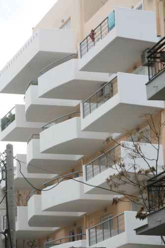 Εξωφρενικό το νέο τέλος ακινήτων, σύμφωνα με την ΠΟΜΙΔΑ