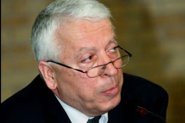 «Όχι» πρώην πρυτάνεων στην εφαρμογή του νέου νόμου για τα πανεπιστήμια