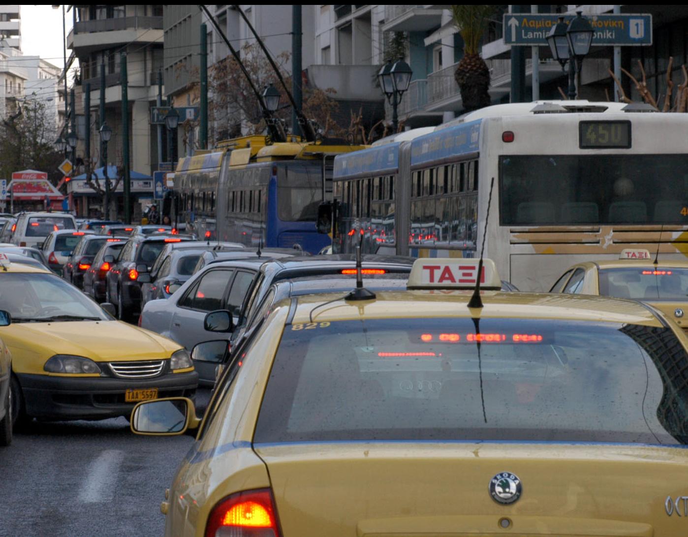 Ενδεχόμενο κοινών απεργιακών κινητοποιήσεων σε ταξί και μέσα μαζικής μεταφοράς
