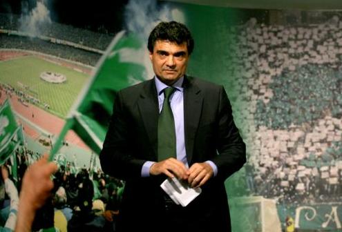 «Σπιλώνει και απαιτεί εξαίρεση κριτικής», η απάντηση Τζίγκερ