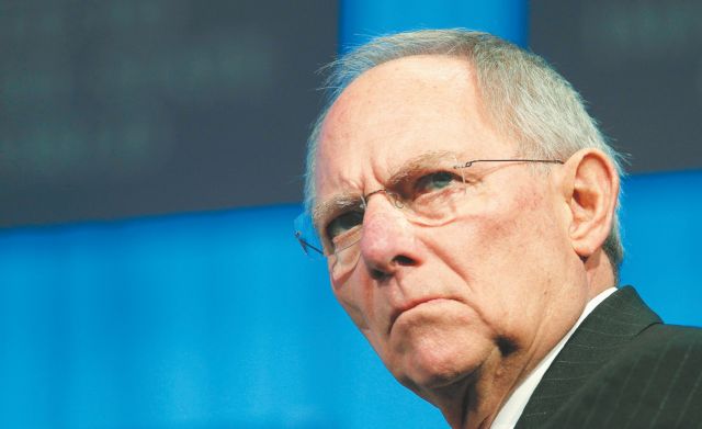 Η «συντεταγμένη χρεοκοπία» της Ελλάδας έχει ήδη ξεκινήσει, λέει σύμβουλος του Σόιμπλε