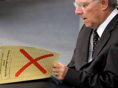 «Οι Έλληνες πρέπει να αντιληφθούν τη σοβαρότητα της κατάστασης» προειδοποιεί ο Σόιμπλε