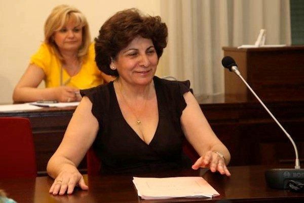 Παραιτήθηκε η πρόεδρος του Γραφείου Προϋπολογισμού της Βουλής μετά την έκθεση για το χρέος