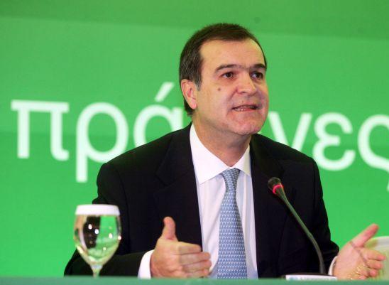 «Ψέματα και ανακρίβειες» απαντά ο Βγενόπουλος