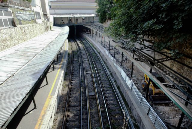 Χωρίς ηλεκτρικό σιδηρόδρομο το τμήμα Πειραιάς-Ομόνοια το Σαββατοκύριακο