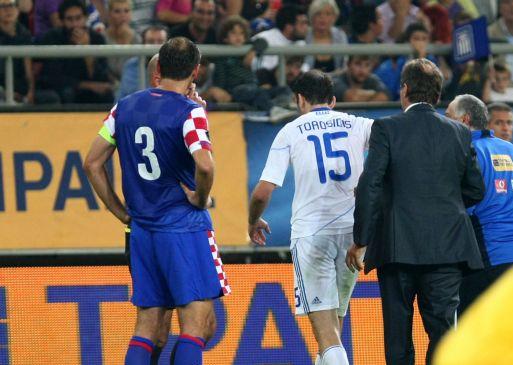 Χάνει ΑΕΚ και Ντόρτμουντ ο Τοροσίδης, χτύπησε και ο Φέισα