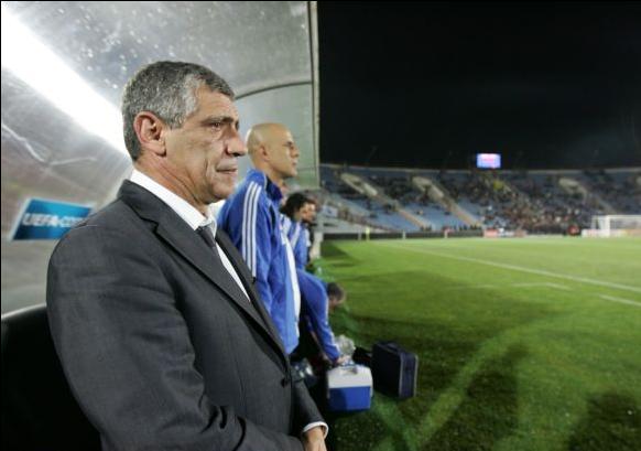 Δεν έχει αποφασίσει για το μέλλον του ο Φερνάντο Σάντος