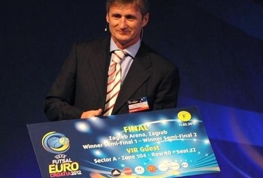 Προκλητικός Γιάρνι περί «καταστροφικού ποδοσφαίρου» της Ελλάδας