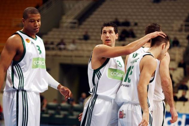 «Σιδερένιος» ο Διαμαντίδης, χαμόγελα για Καλάθη και Μπατίστ