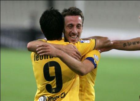 Ο Κωστένογλου «σιγούρεψε» Καφέ και Λεονάρντο