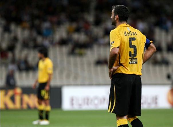 Με Δέλλα ετοιμάζεται να κατέβει η ΑΕΚ στο ντέρμπι