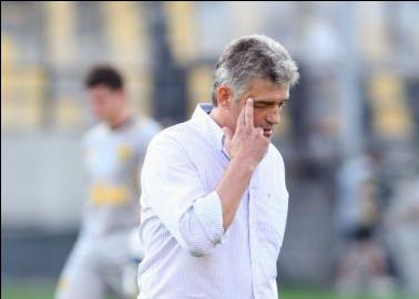 Δυσαρέσκεια στον Άρη και μπαράζ συναντήσεων