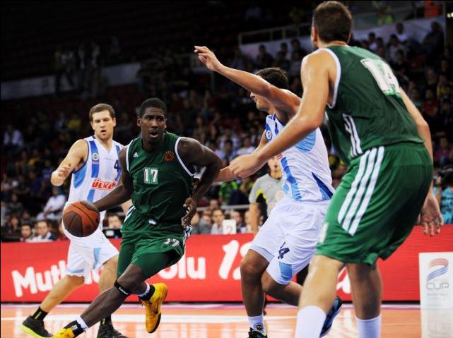 Ελλιπής και ασύνδετος ο ΠΑΟ ηττήθηκε από τη Φενέρ