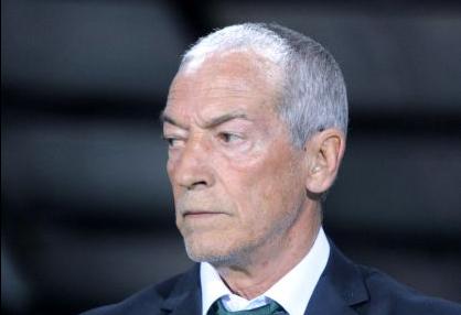 Για διαφορά ομάδων μίλησε ο Φερέιρα, επεισόδιο οπαδών με Μπόλονι