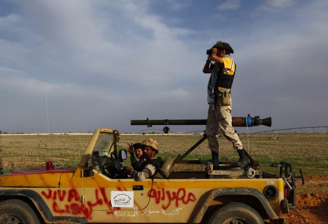 Μαίνονται οι μάχες κανταφικών και δυνάμεων του NTC για την κατάληψη της Σύρτης