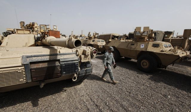 Ως «εκπαιδευτές» μπορούν να παραμείνουν Αμερικανοί στρατιώτες στο Ιράκ, λέει ο Αλ-Μαλίκι