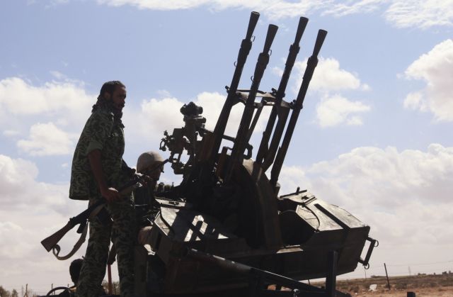 Κοντά στην κατάληψη της Σύρτης οι δυνάμεις της νέας λιβυκής ηγεσίας