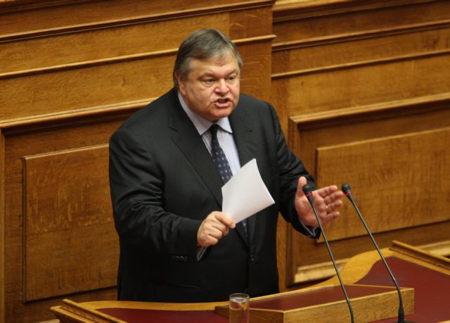 Αναγκαία τα μέτρα για να αποφύγουμε τα χειρότερα, τονίζει ο Βενιζέλος