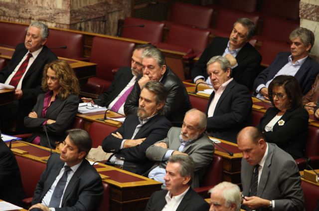 Φωνές για ανάληψη πολιτικών πρωτοβουλιών μετά τη Σύνοδο Κορυφής