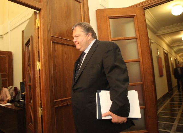 Πάγωμα κλαδικών συμβάσεων έως το 2014 ανακοίνωσε ο Ευ.Βενιζέλος