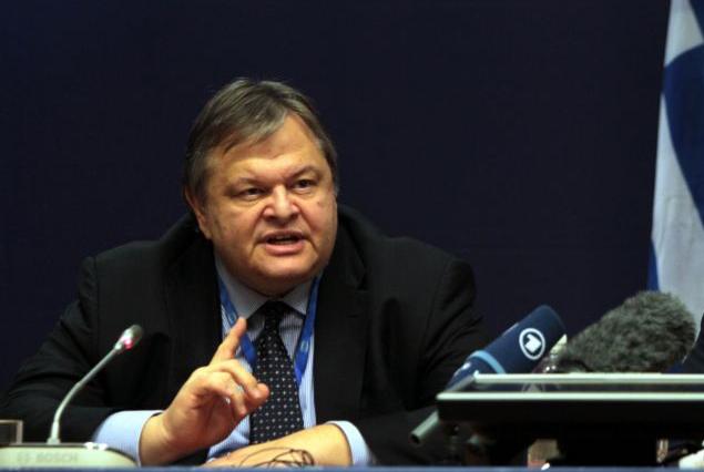 Τετραπλάσια ελάφρυνση του χρέους φέρνει η νέα συμφωνία, λέει ο Ευ.Βενιζέλος