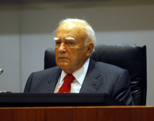 Συλλυπητήριο μήνυμα του Προέδρου για τον άδικο χαμό του 53χρονου διαδηλωτή