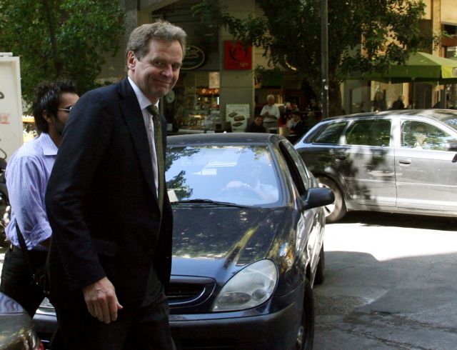 Ώρα μηδέν για 6η δόση και δημοσίους υπαλλήλους στις κρίσιμες επαφές με την τρόικα