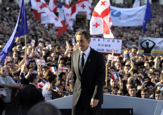 Τέλος στις ρωσικές απειλές κατά της Γεωργίας ζητά ο Σαρκοζί από την Τιφλίδα