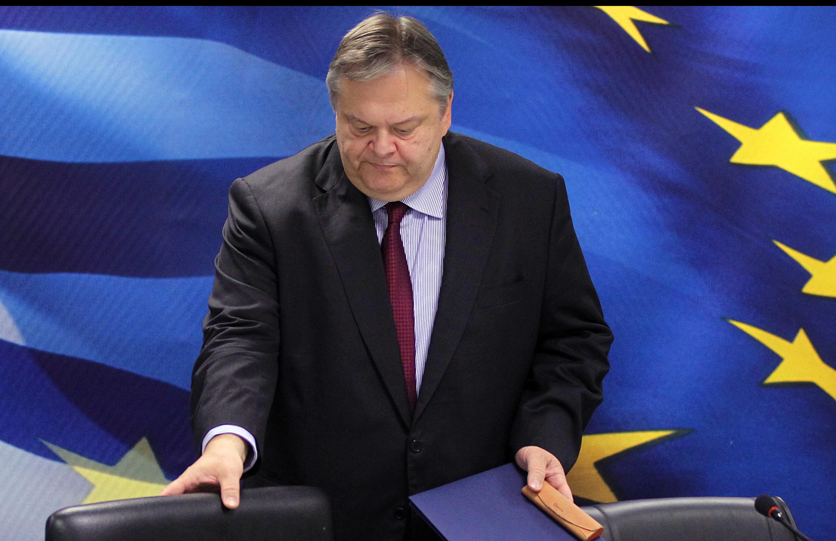 Στην εφεδρεία όσοι έχουν τις περισσότερες πιθανότητες να ανταπεξέλθουν, λέει ο Ευ.Βενιζέλος