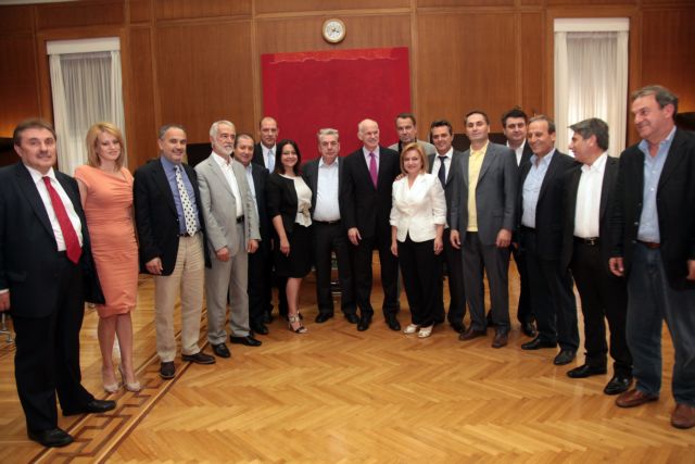 «Δεν θα γίνουμε Ινδία» τόνισε ο πρωθυπουργός για τις συλλογικές συμβάσεις