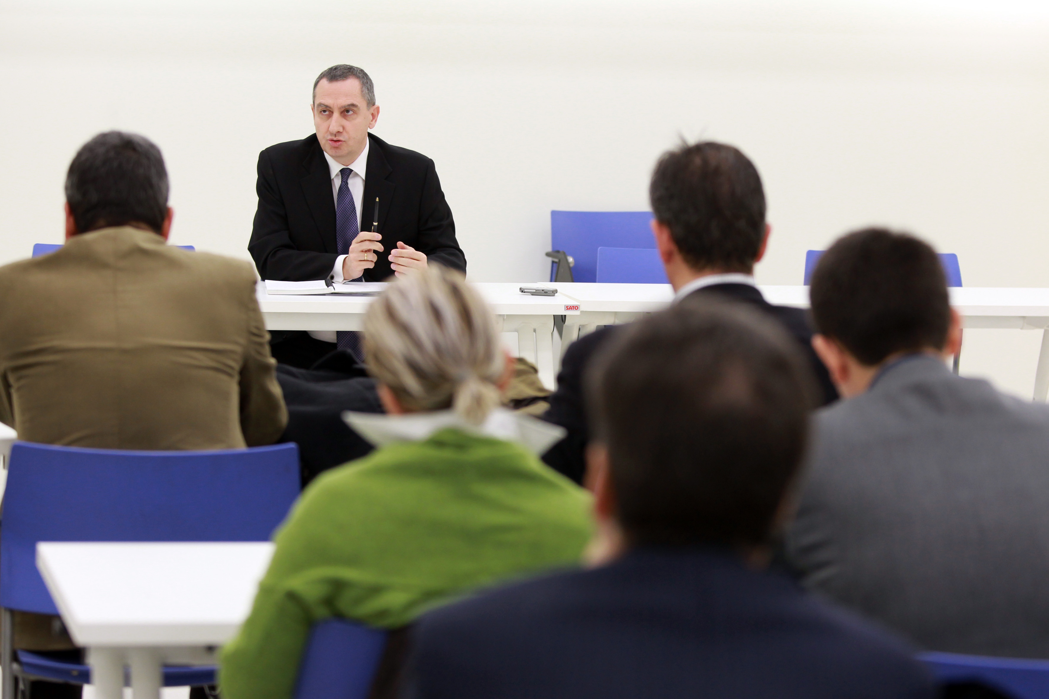 «Βιτρίνα» για τις παράνομες προσλήψεις της κυβέρνησης η εφεδρεία, λέει η ΝΔ