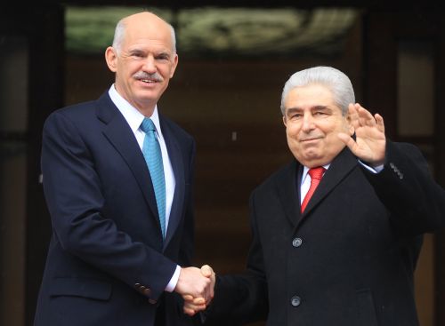 Τηλεφωνική επικοινωνία Παπανδρέου – Χριστόφια για τις εξελίξεις στην ανατολική Μεσόγειο