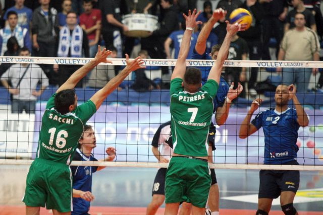 Η ΕΕΑ χορήγησε άδειες μόνο στις επτά από τις 12 ομάδες της Volleyleague