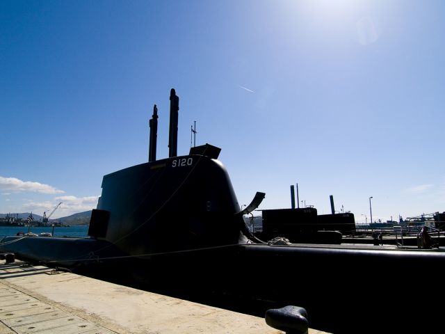 Ελεύθεροι να ταξιδέψουν στο εξωτερικό οι 29 κατηγορούμενοι των υποβρυχίων