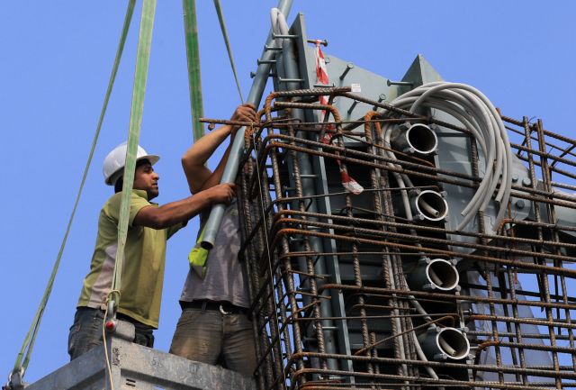 Λουκέτο σε 158 κατασκευαστικές εταιρείες από το 2004