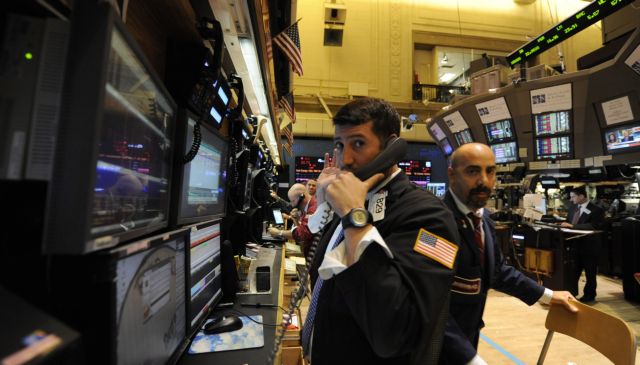 Στο πράσινο η Γουόλ Στριτ και τα ευρωπαϊκά χρηματιστήρια την Παρασκευή