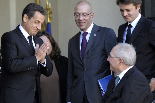 «Κοινή γραμμή» Βερολίνου και Παρισιού για την υπεράσπιση του ευρώ