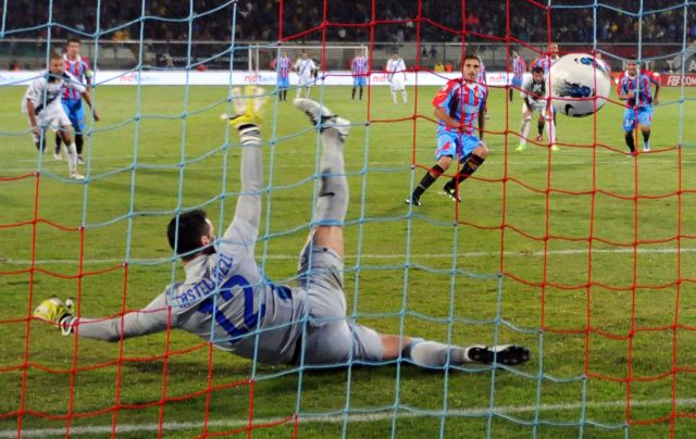 Δεν μπορεί να σηκώσει κεφάλι η Ίντερ, «τριάρα» της Μίλαν στον Τζόρβα