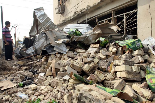 Δεκάδες νεκροί σε διπλή βομβιστική επίθεση στη Βαγδάτη