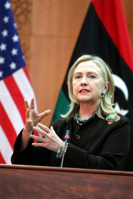 Στο Αφγανιστάν η Χίλαρι Κλίντον με θέματα διμερούς συνεργασίας στην ατζέντα