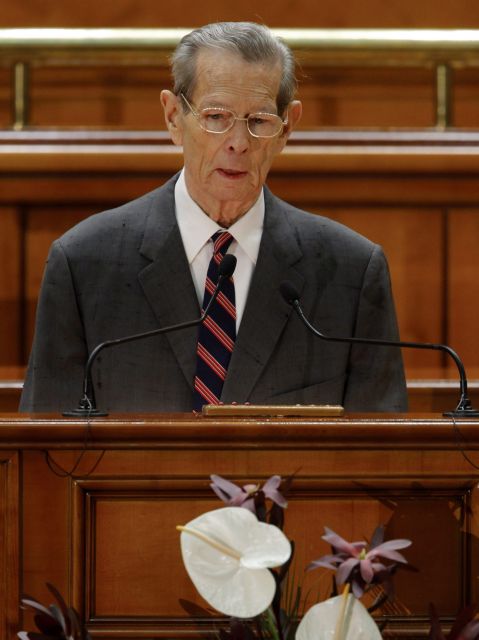 Ο πρώην μονάρχης της Ρουμανίας μιλά στη Βουλή έπειτα από 60 χρόνια