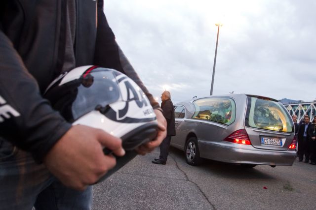 Στην Ιταλία μεταφέρθηκε η σορός του Σιμοντσέλι